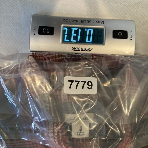 L.L. Bean Shirt Womens Small Gray Red Plaid Flannel Button Up Pocket - Picture 10 of 11